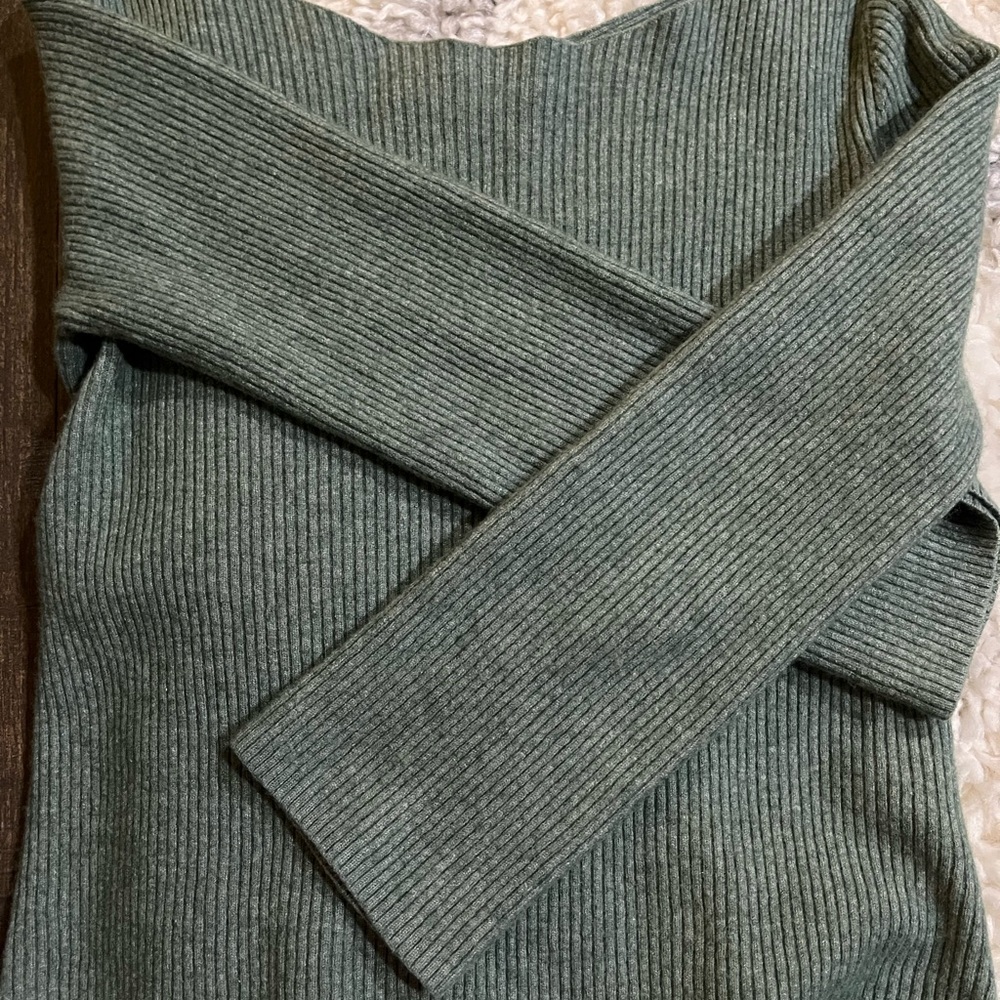 Aritzia Off-the-Shoulder Ribbed Sweater in Olive